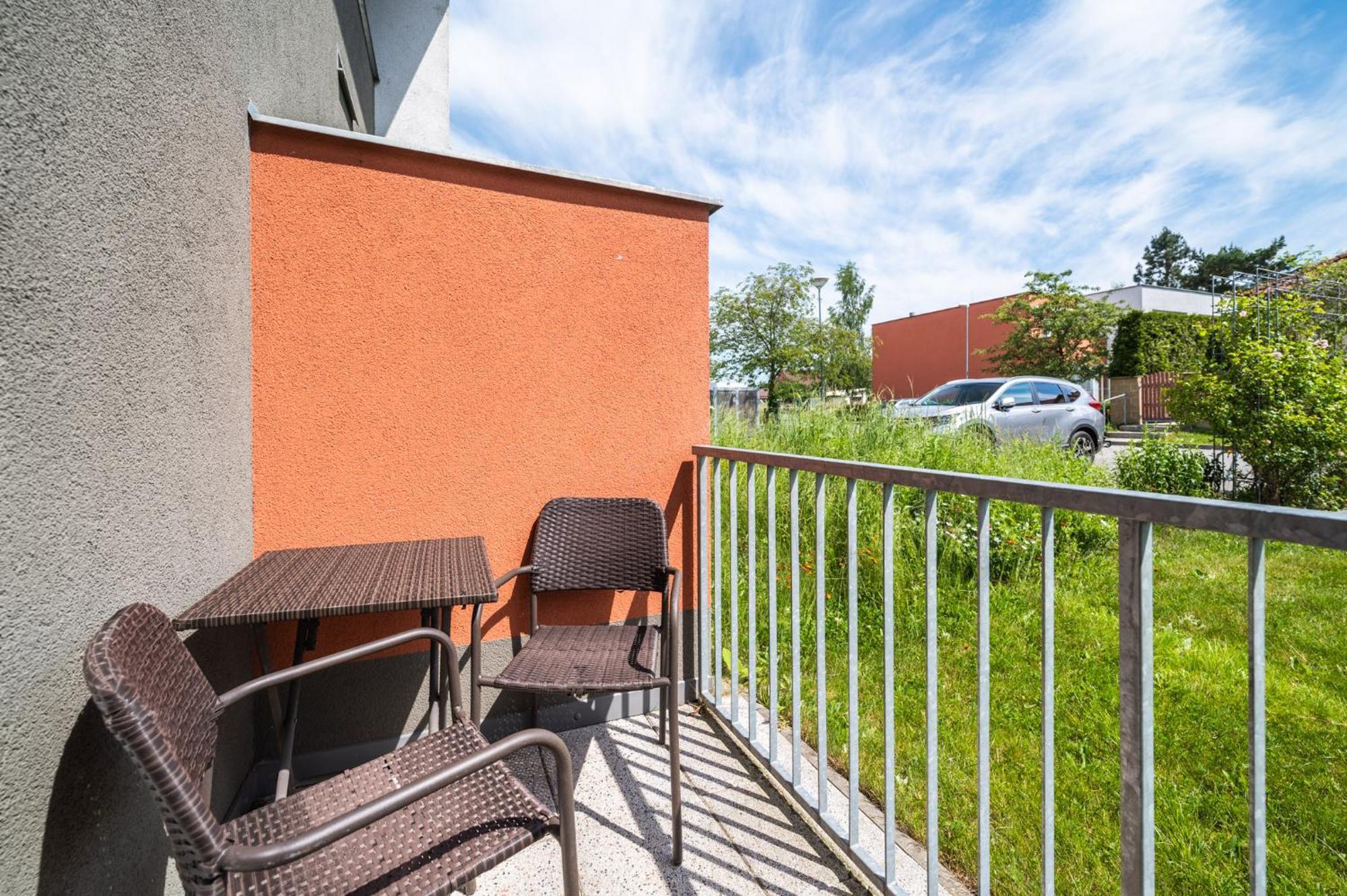 Relax Park Trebon I Aparthotel Exterior photo